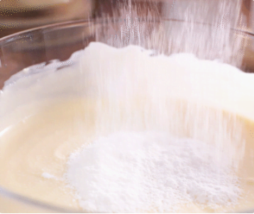 教你做米其林餐廳同款芝士軟心蛋糕，簡(jiǎn)單烘焙，攪拌就能成